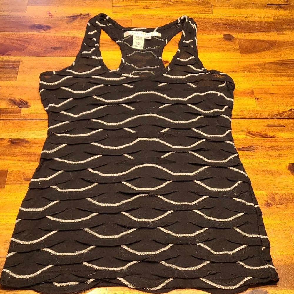 Max studio scalloped tank